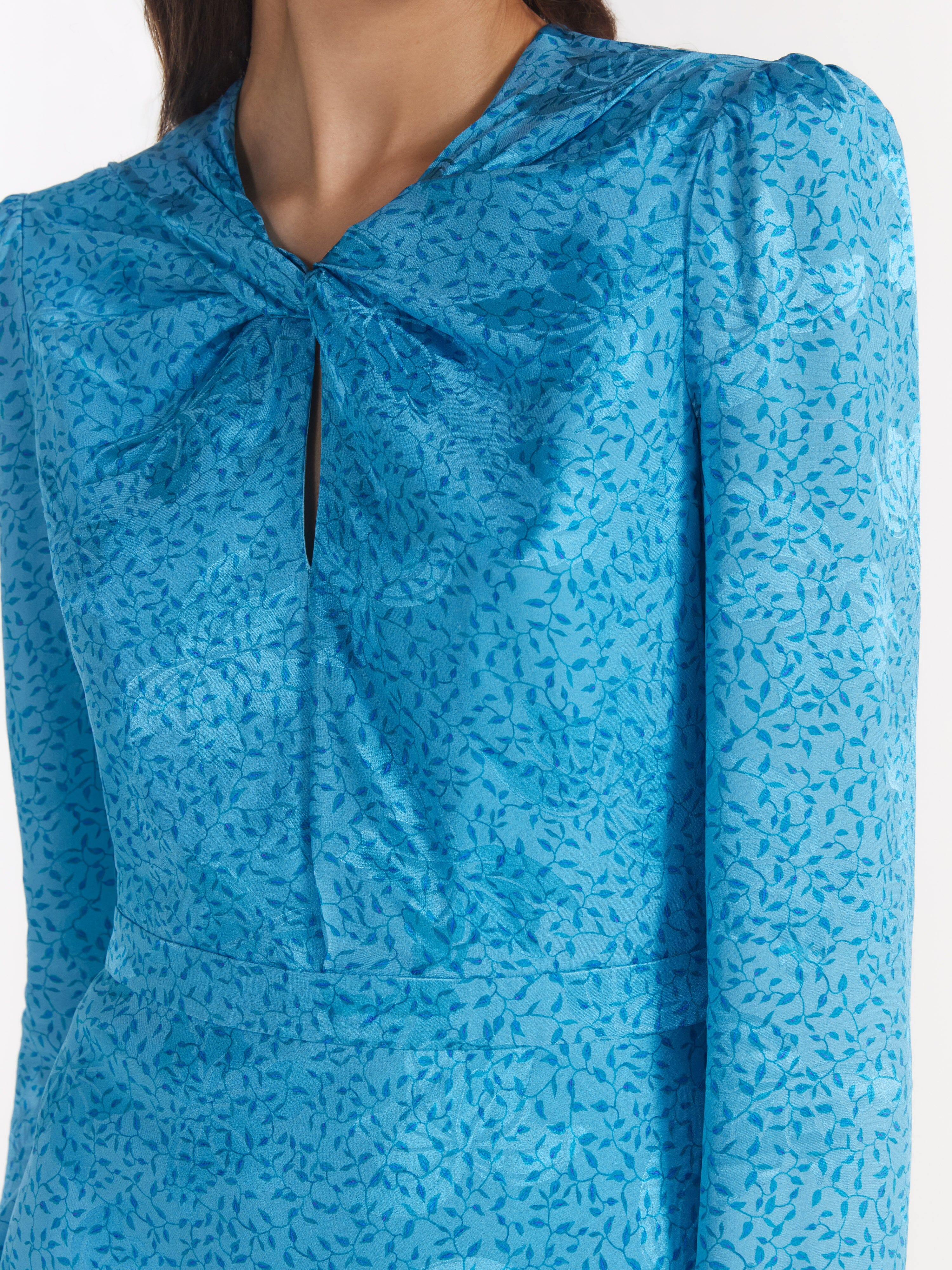 Claudia Midi Dress in Ambra Sky - Image 5