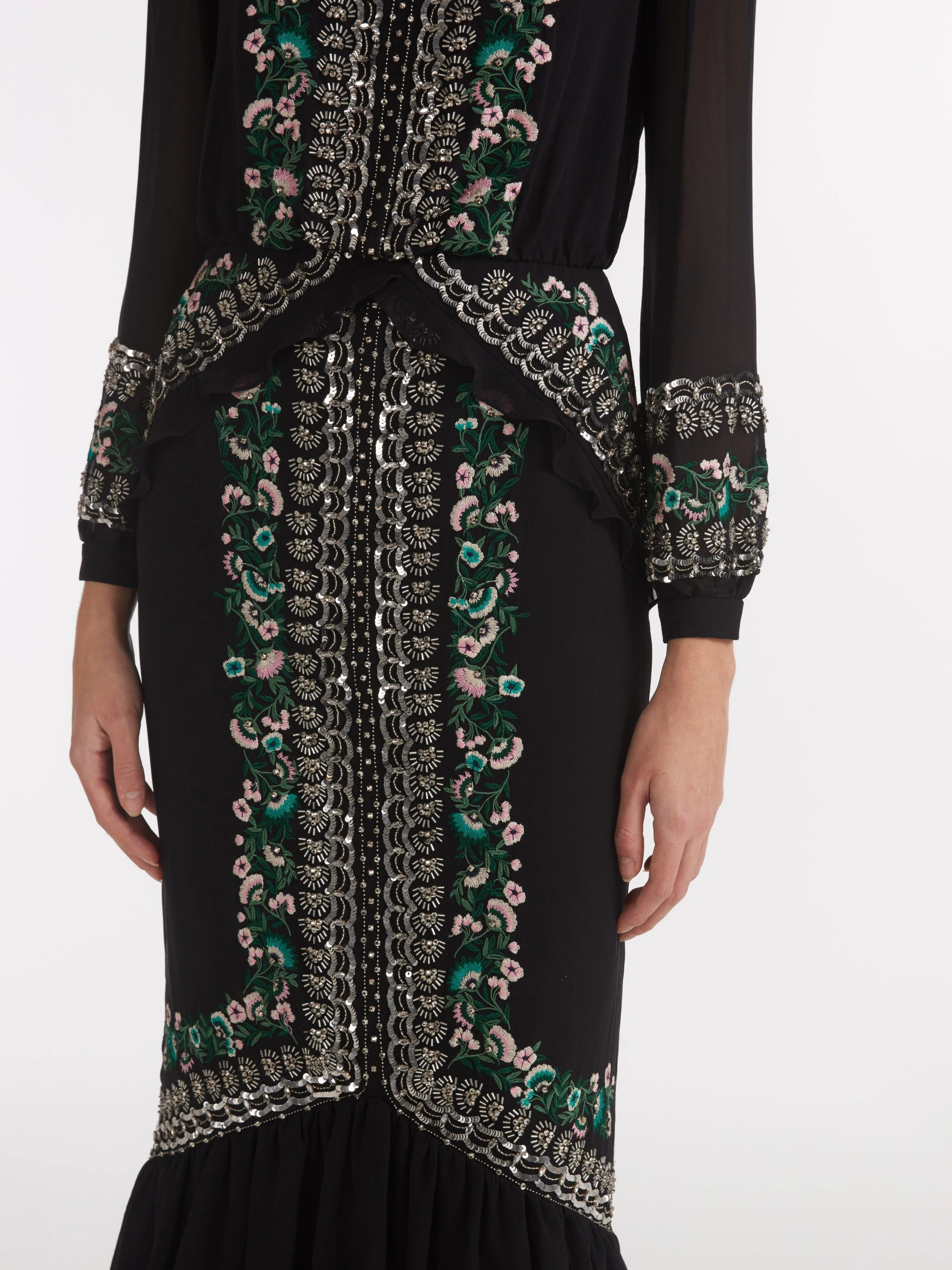 Isa Long C Dress Black Botanic Embroidery - Image 7